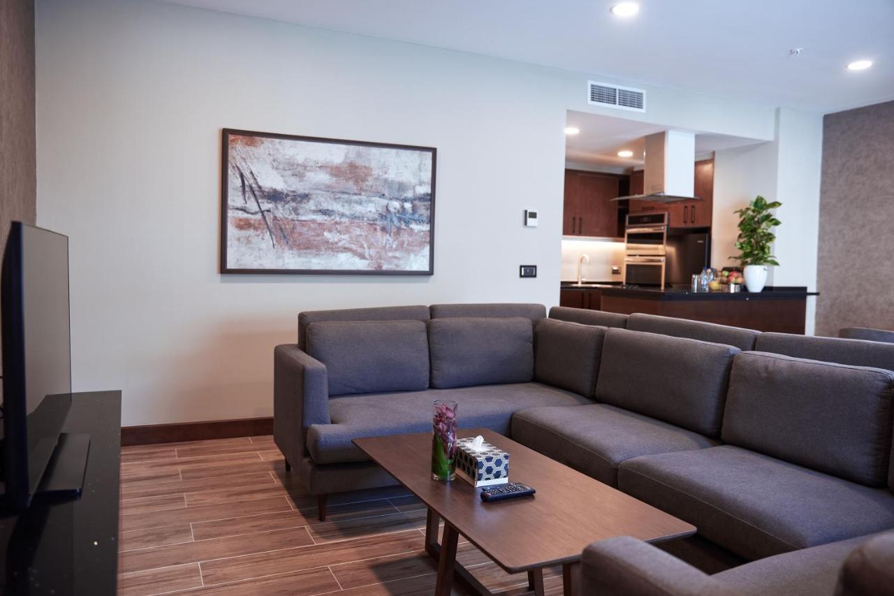 Yogh Hospitality Hotel ปารามารีโบ ภายนอก รูปภาพ