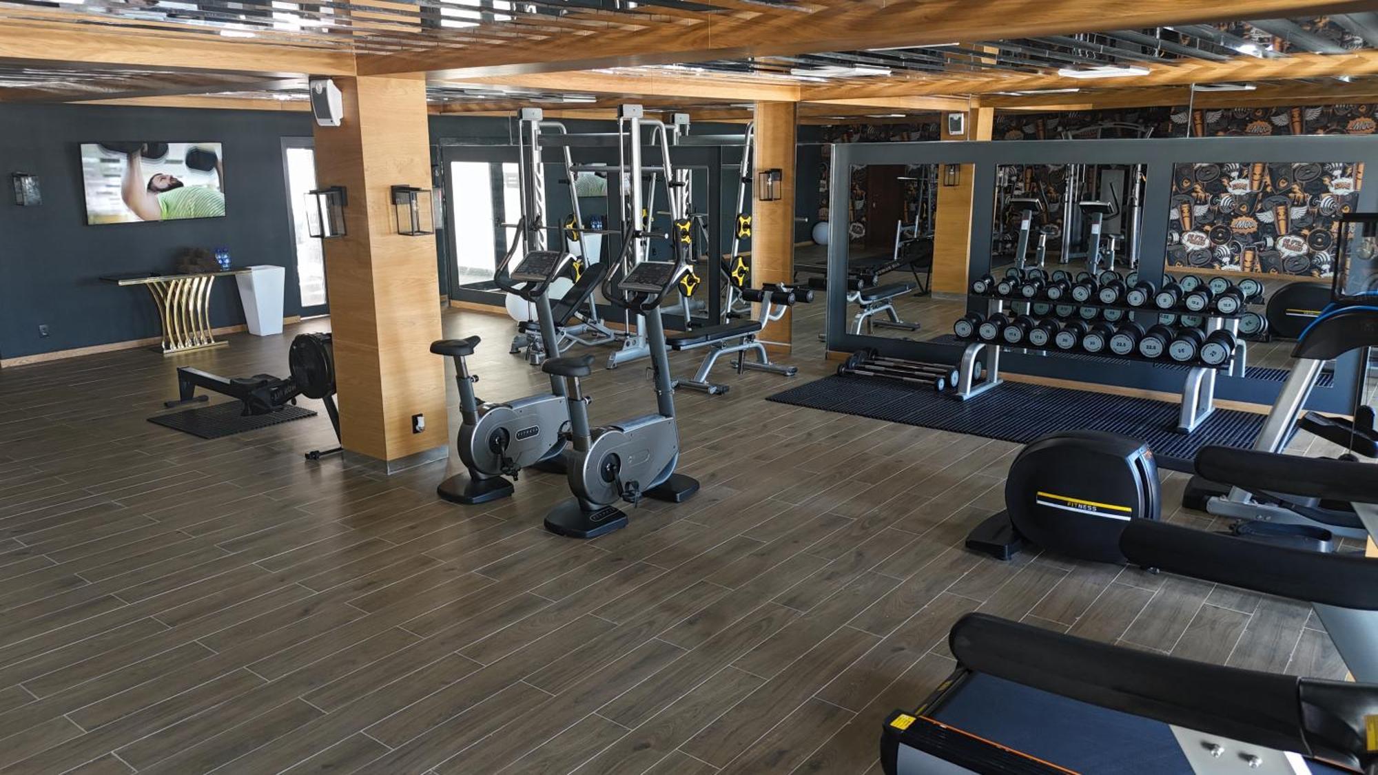 Yogh Hospitality Hotel ปารามารีโบ ภายนอก รูปภาพ